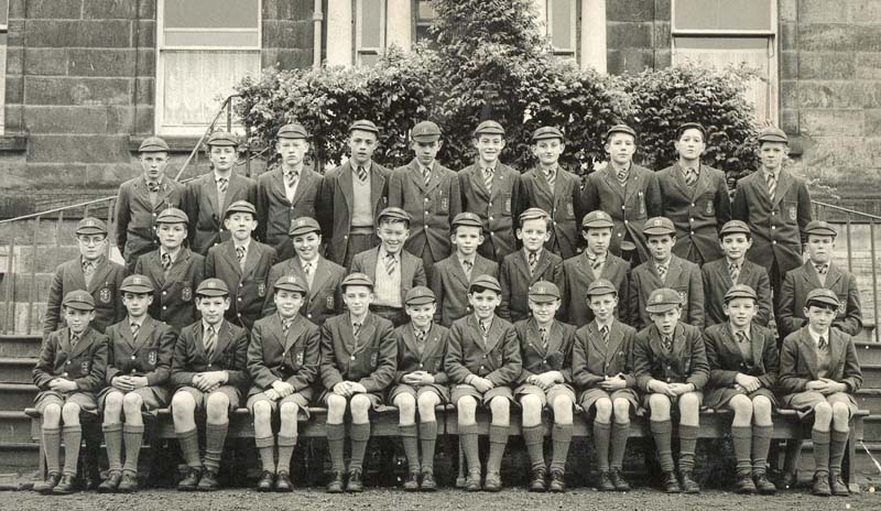 Class Peter Barry.jpg - Back Row:- Robin Smith, Mike Nugent, Ken Somerville, Eric Archibald, Peter McCloskey, Joe McQuade, Leo Stone, Peter Fallowfield, Ricky Marcari, ?. Middle Row:- David Nelson, Tony Thain, Des Anderson, Chris Valberg, Alan Brown, Mike Nagel, Peter McMillan, ?, Dhane Campbell, Jimmy Orr, John Brochie. Front Row:-Lindsay Wilson, Mike Dougall, Gerry D'Agostino, Sandy McNab, Lawrence Cassidy, Kenneth Kerr, Tom Flaherty, Ian Cunning, John Davies, Nigel Smith,John Malone, Peter Barry.